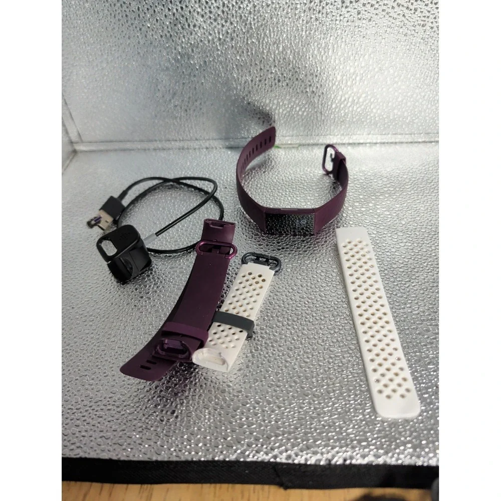 Fitbit Charge 4 Advanced Fitness Tracker Rosewood Charging Cable 2 Xtra Bands VG